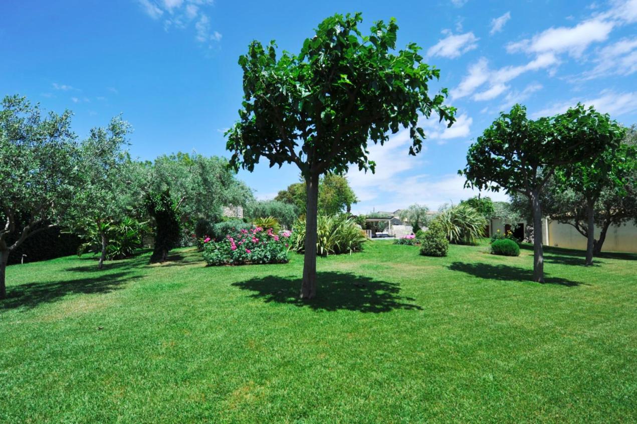 Stone House Modica Ξενοδοχείο Εξωτερικό φωτογραφία
